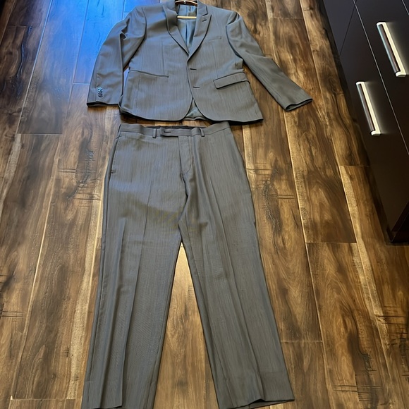 Calvin Klein gray suit jacket and pants set - Picture 1 of 11